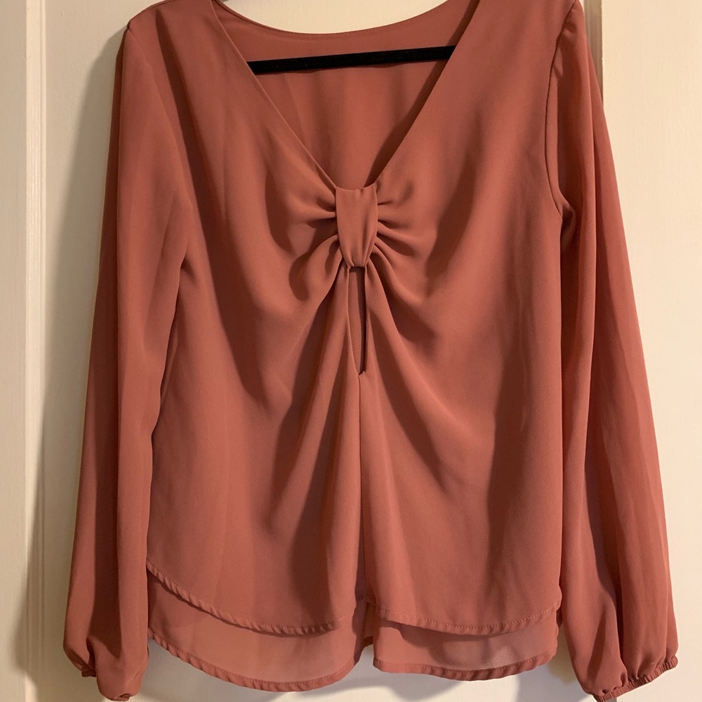 Francesca’s low back blouse